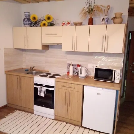 Drevenica Mak Oliver Kvacany